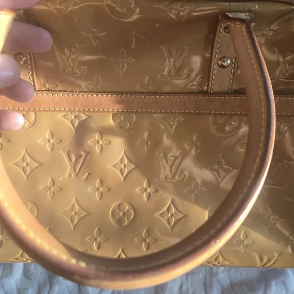 Louis Vuitton Gold Monogram Handbag - Picture 2 of 12